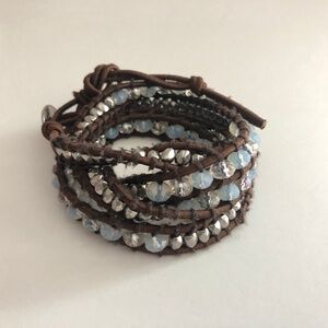 NWOT Brown, silvertone, and opal glass stretch beaded wrap bracelet adjustable
